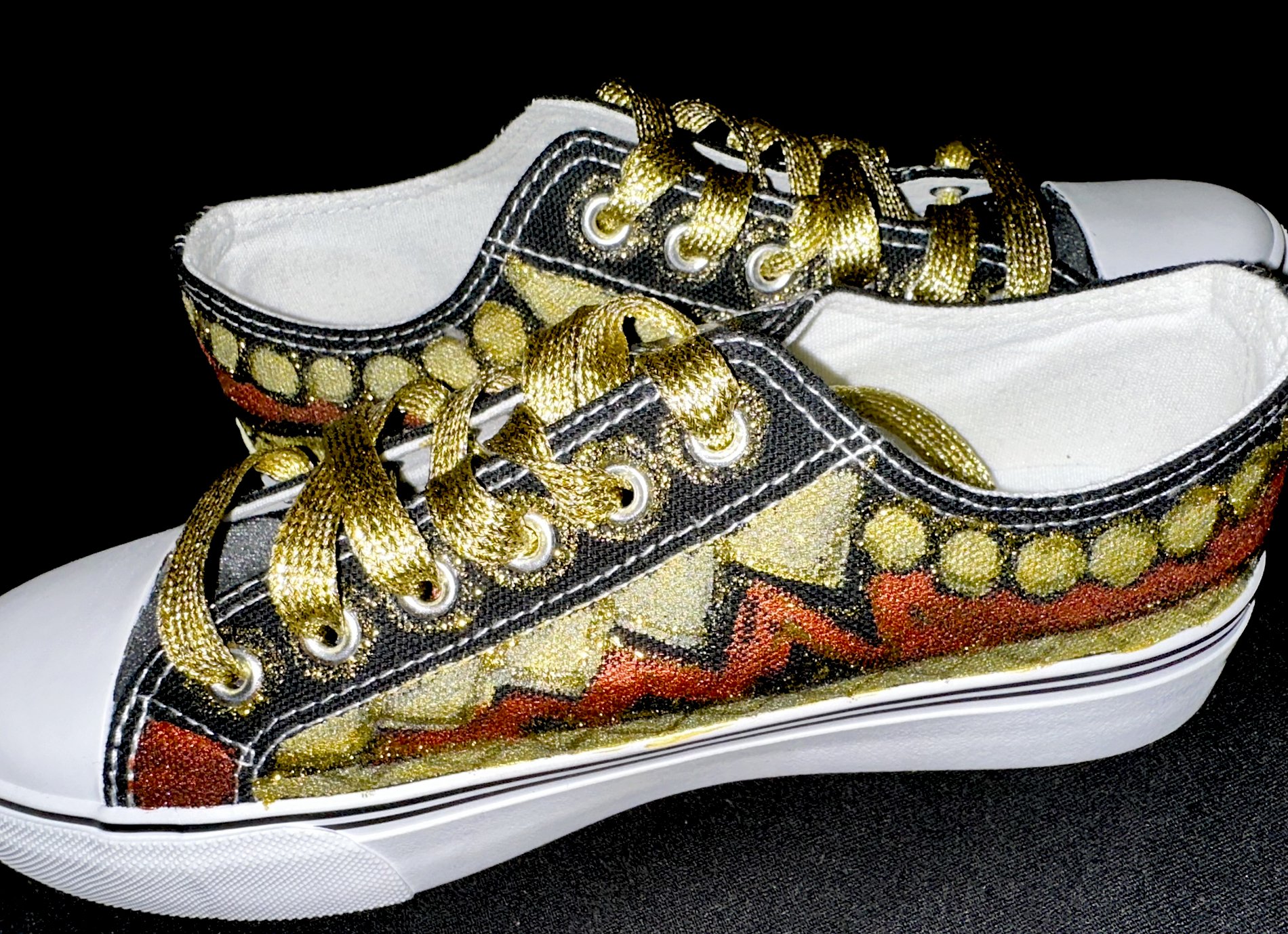 Black ZigZag Low Tops