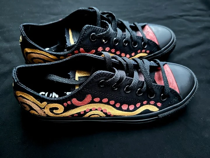 Black Abstract Converse