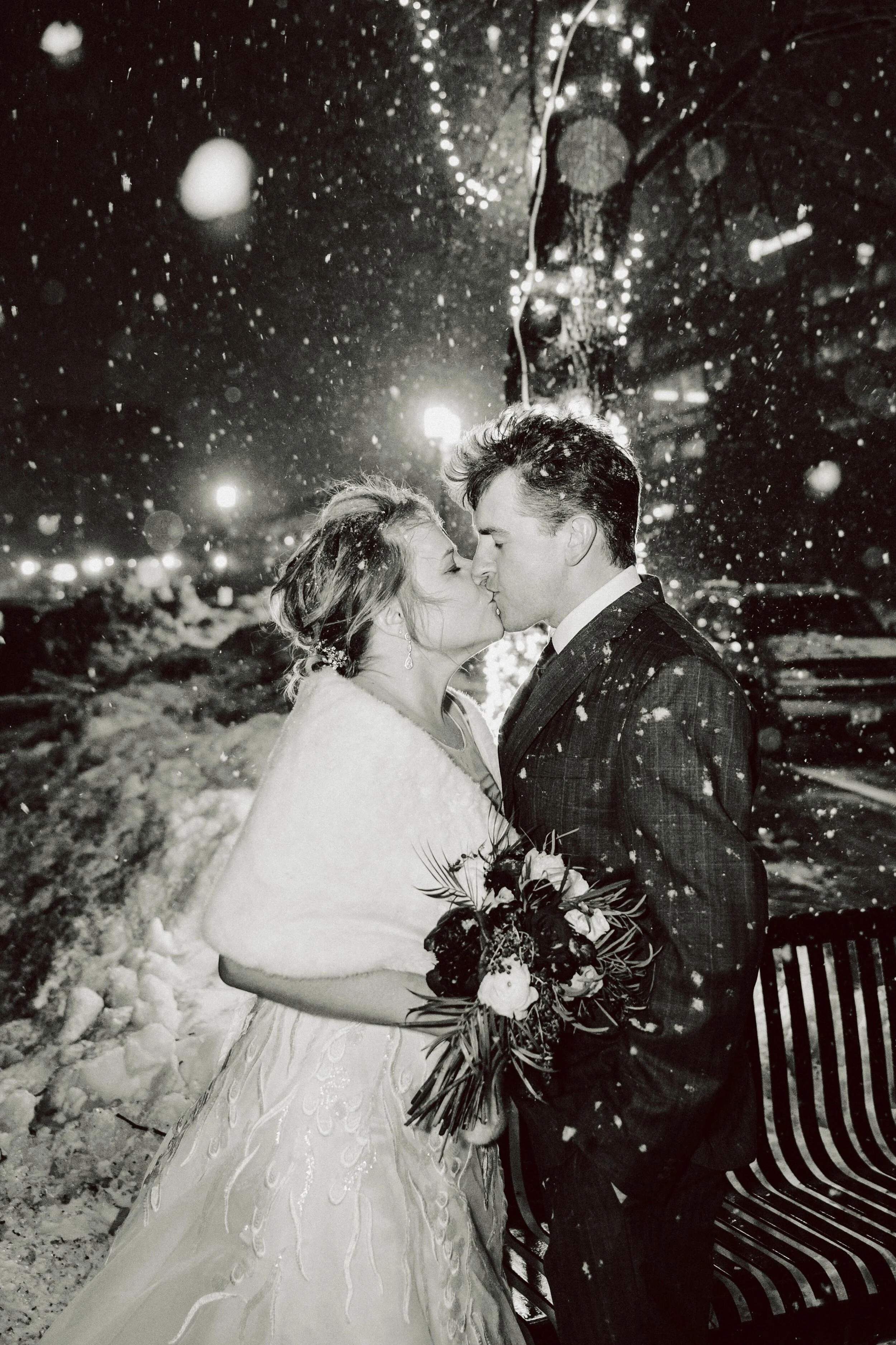 Bride and groom kissing in Duluth, MN during their elopement