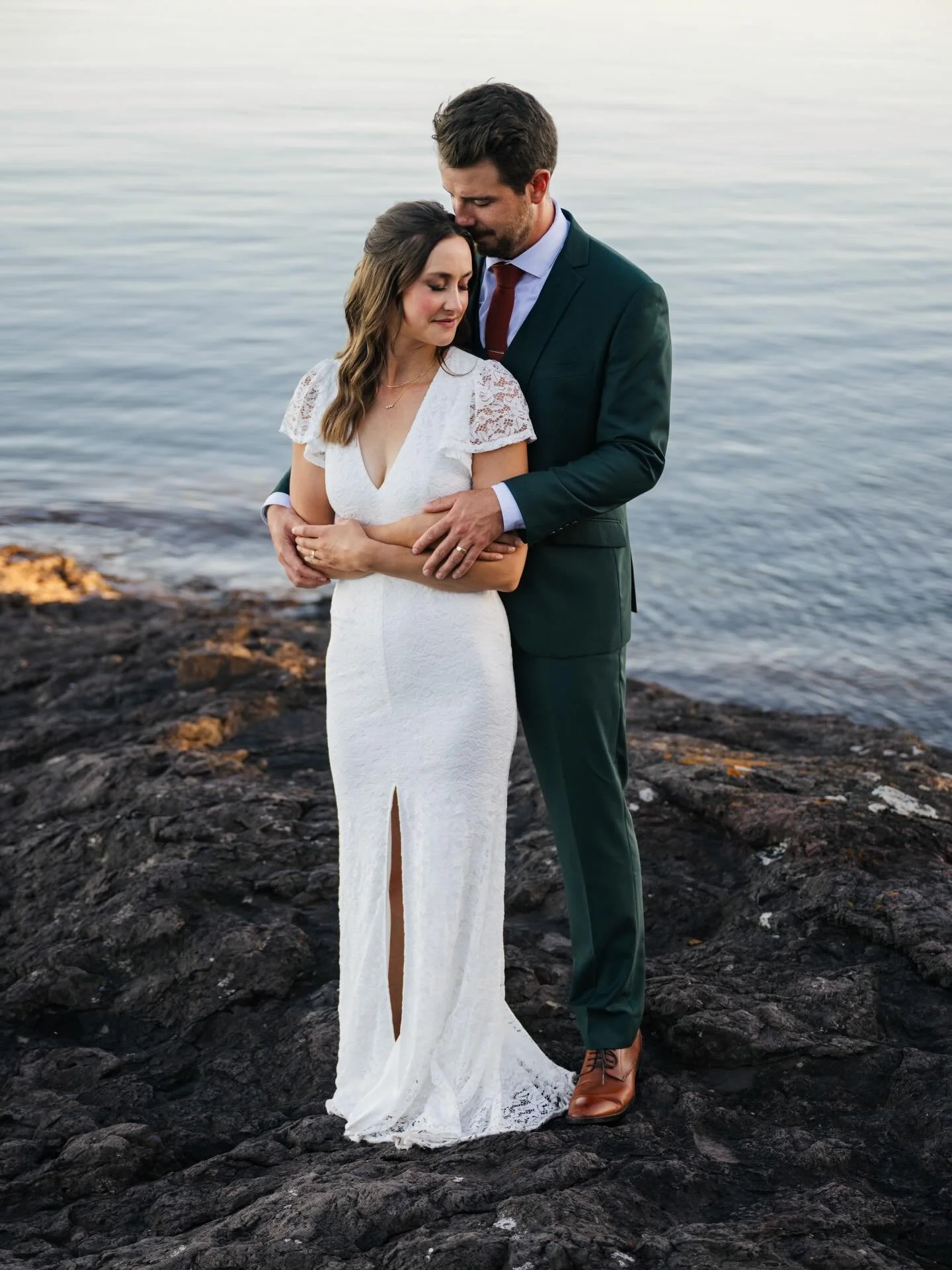 Elopements like this are why I love photographing the North Shore.  Good people, incredible views, and a day that feels like them.

Booking 2026 Weddings &amp; Adventure Elopements! 
#northshoremn
#northshoreminnesota
#duluthmn
#duluthweddingphotogra