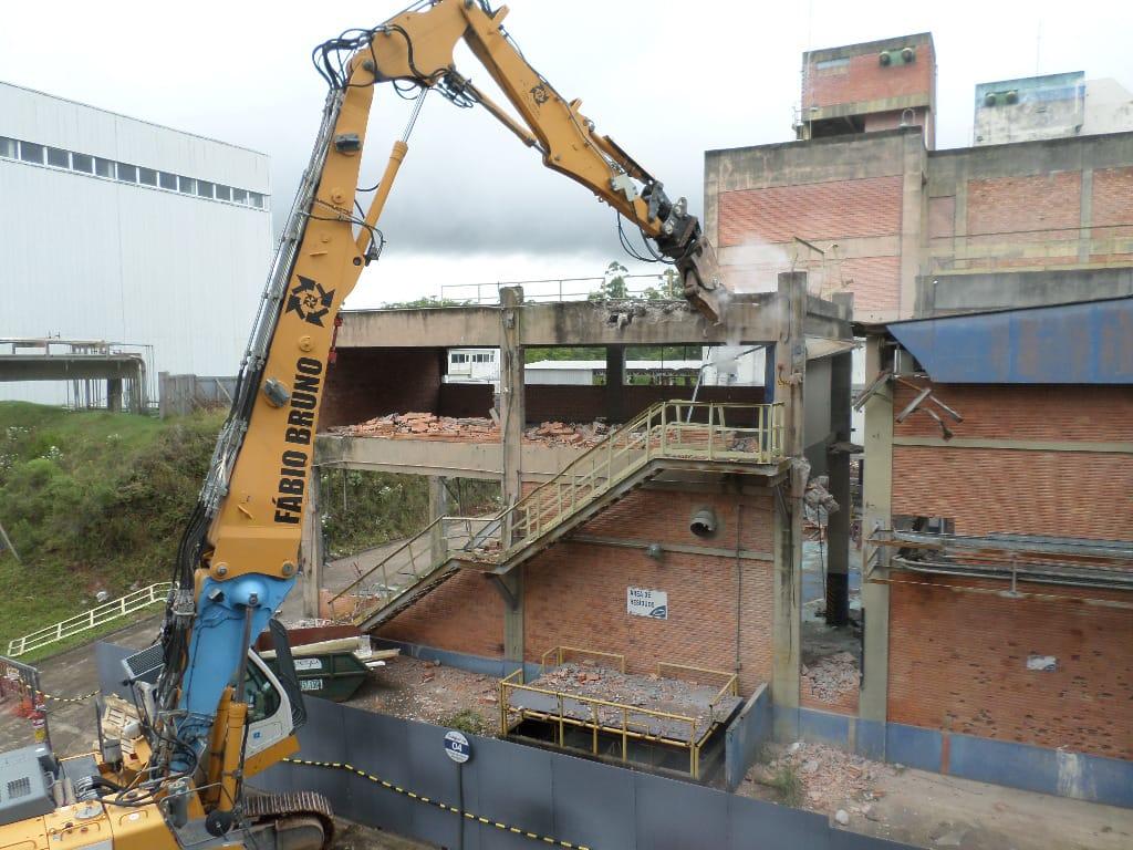 FBUSA - Petrochemical Plant Demoltion - 2.jpeg