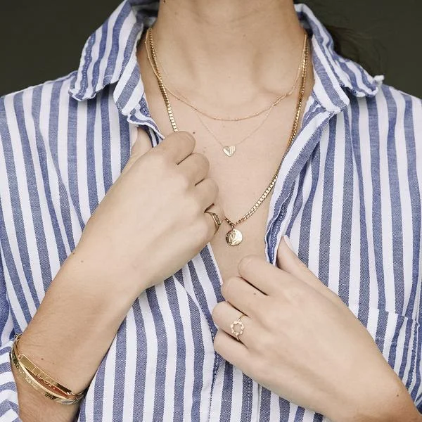 Necklace_Medallion_Signet7.jpg