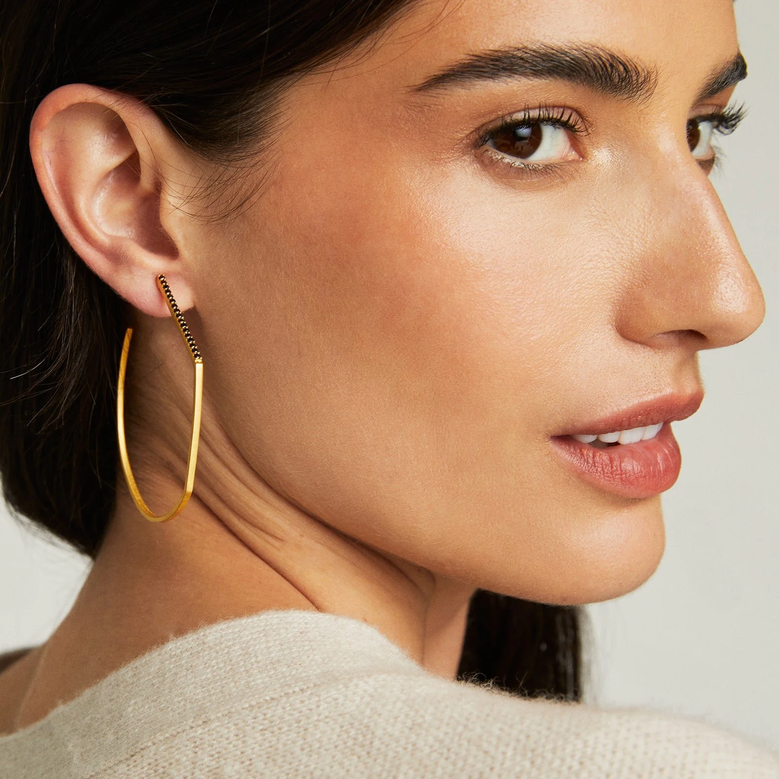 Chai Hoop Earrings1.jpg