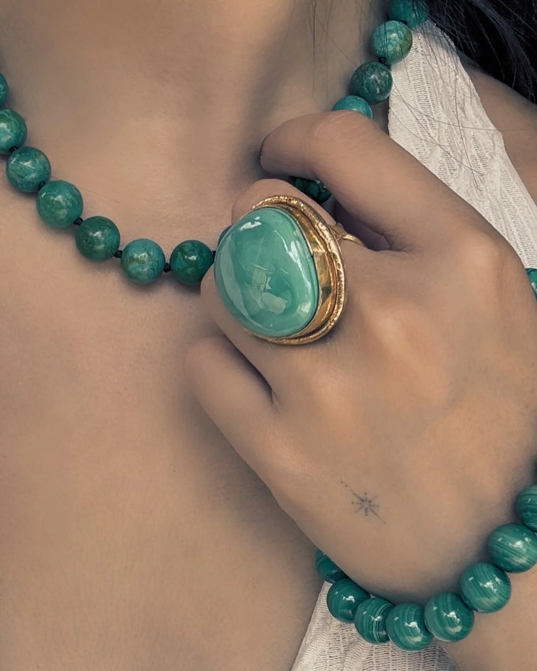 Summer loving happened so fast. 💙

#jewelry #fashion #jewellery #handmade #earrings #accessories #necklace #gold #handmadejewelry #love #style #jewelrydesigner #silver #jewelryaddict #ring #jewelrydesign #jewels #rings #bracelets #diamonds #supportw