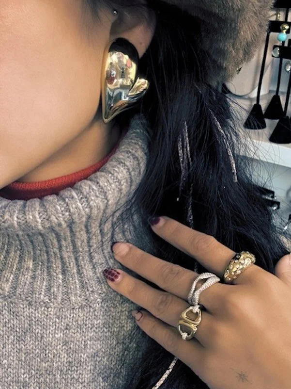 Something special for this Valentine&rsquo;s at Lola. 💙 

#NYCJewelry&nbsp;#FineJewelry #CustomJewelry #StatementJewelry #jewelryaddict