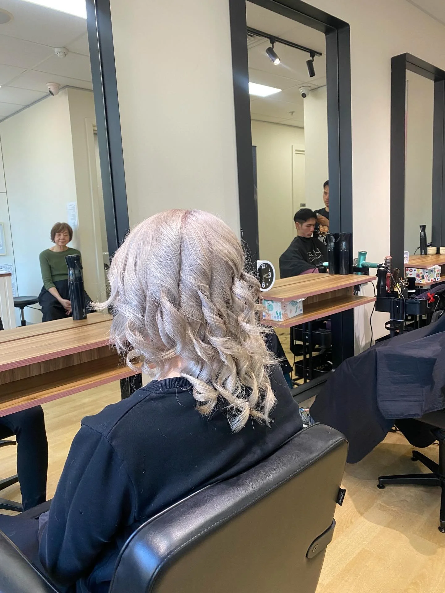 #keuneanz#melbournehair#melbournehairdresser#haircut#Melbourne#hairideas#asianhaircut#asiancolour#Melburne _life#Melbournecity #Haircareaustralia#@melbourne_ecommunity#australia.community #@MAGAZINE_OF_AUSTRALIA