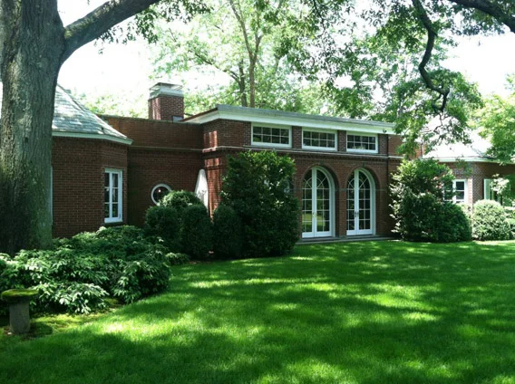 Guest House Conversion, Old Westbury, New York