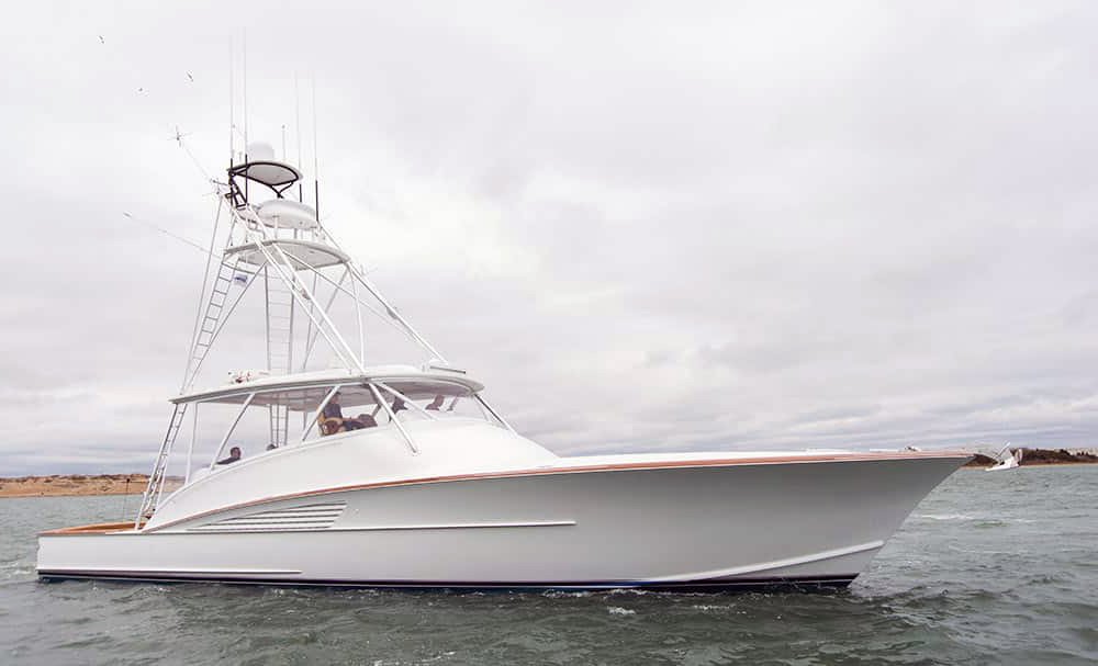 3-winter-custom-yacht-65.jpg