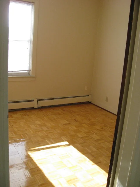 Ives Rear 2 bedroom 1.JPG