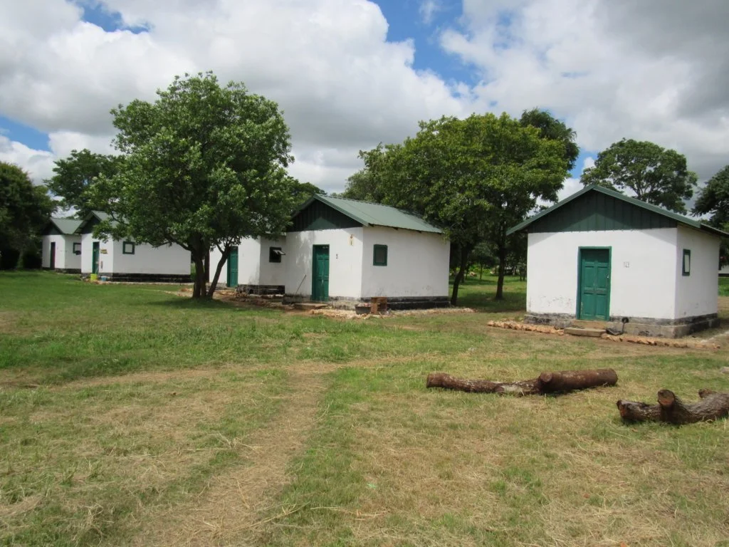 AIU_Building_Compound 13 Cabins (2).JPG