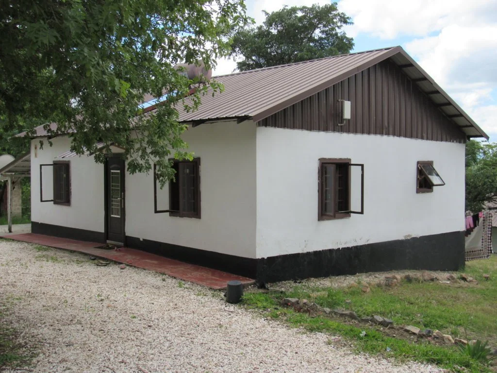 AIU_Building_Staff house 6.JPG