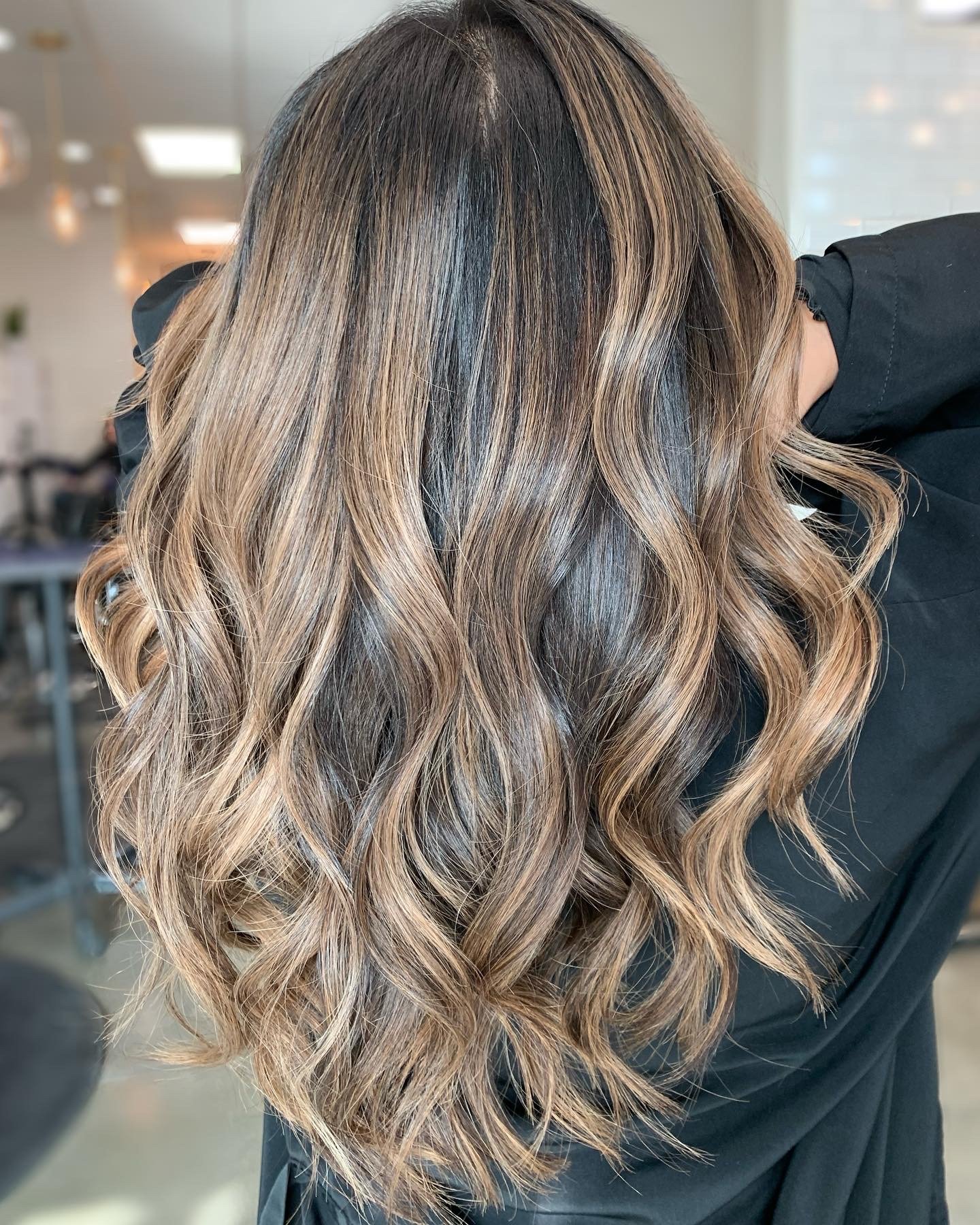 Best colorist in Orange County, hair salon in Orange, hair color specialist, top 10 best balayage highlights in Orange County
