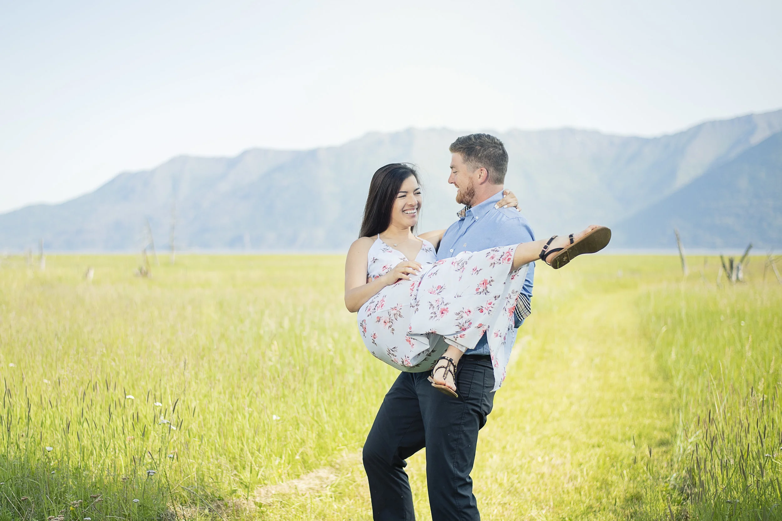 Grassy fields in Hope Alaska were so photogenic for Letitia’s and Paul’s engagement session