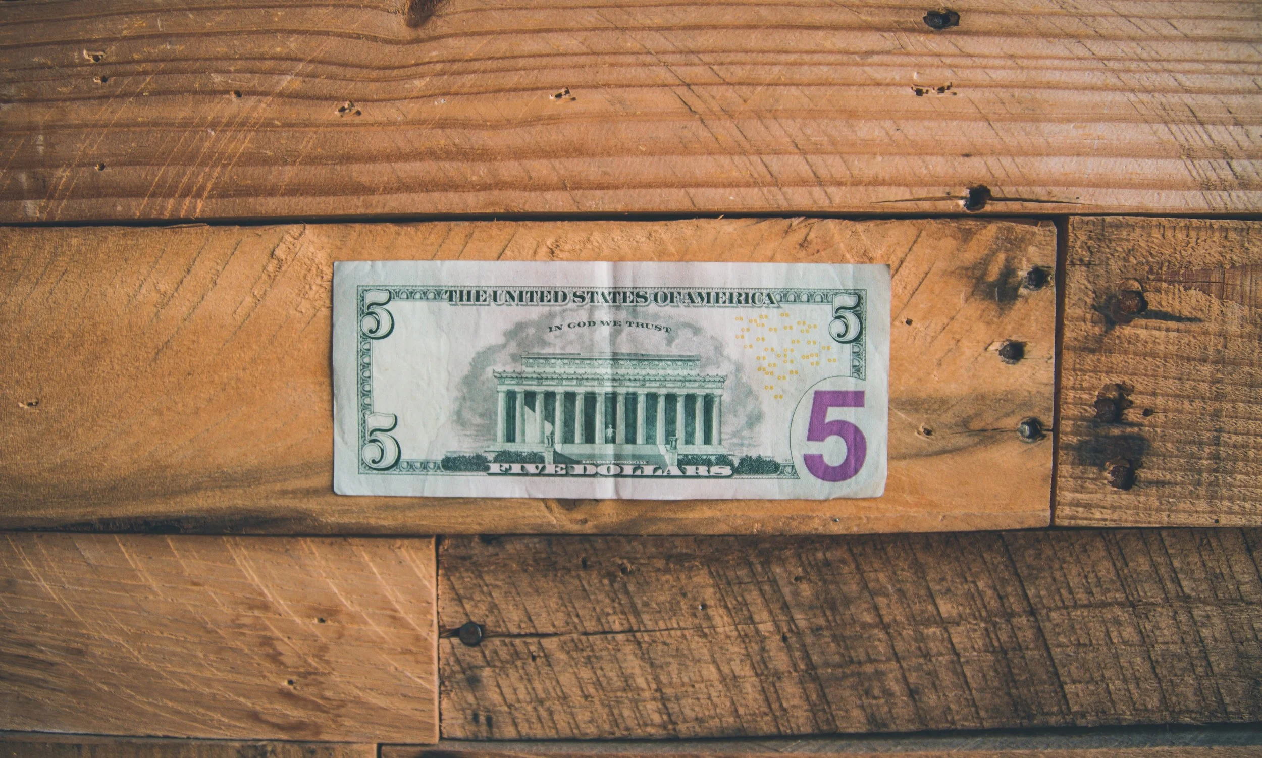 neonbrand-609699-unsplash.jpg