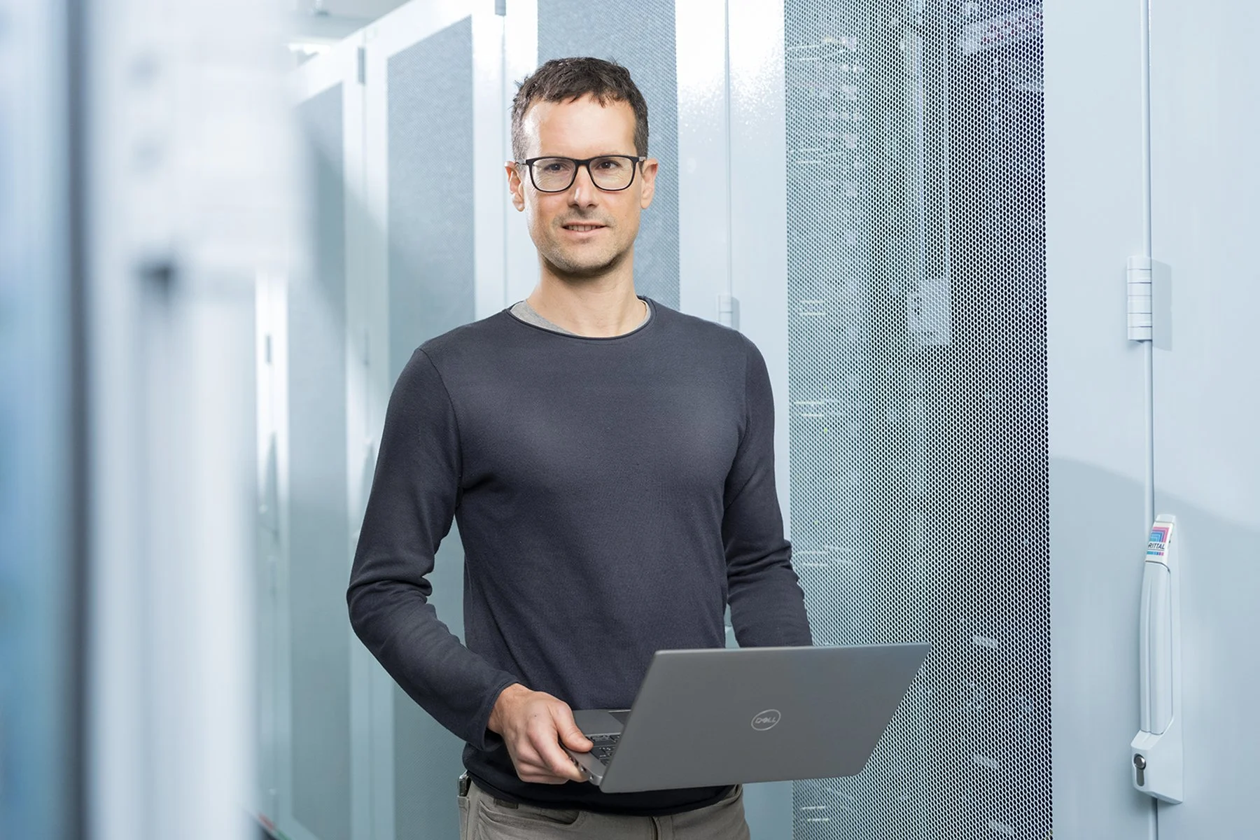 Ingenieur_Mitarbeiter_Portrait_Fotograf_Stuttgart_1.jpg