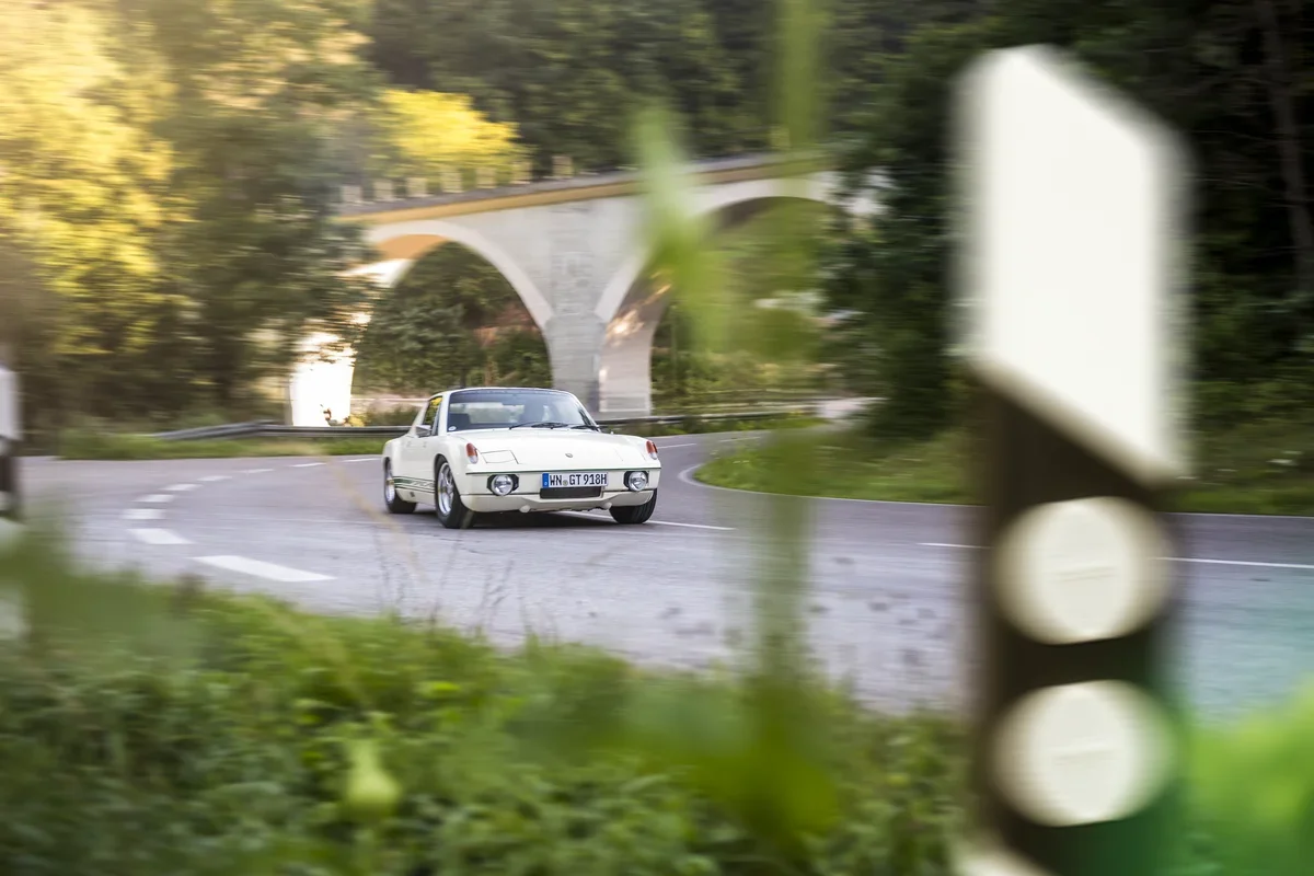 Porsche 914 im Welzheimer Wald – Autofotografie für das Motus Magazin