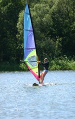 windsurfing-1393585.jpg