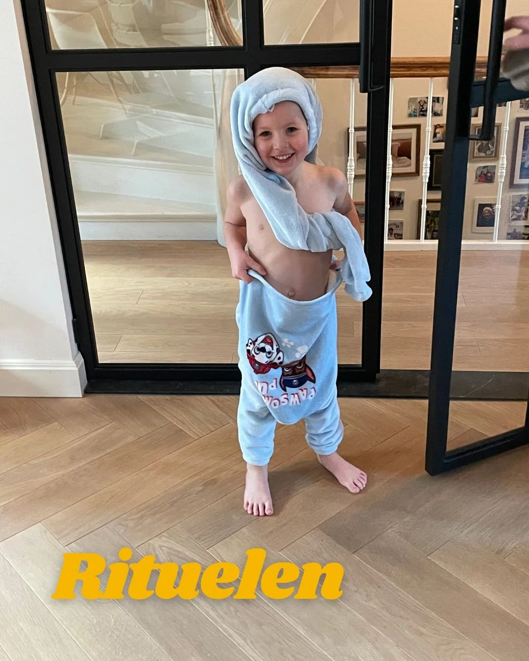 Steeds weer hetzelfde.⁠
En juist daarom zo fijn.⁠
Ritme geeft rust.⁠
⁠
The Coconut Club is coaching voor kids, jongeren &eacute;n ouders, op een leuke en relaxte manier 🌴. We hebben het over de grote dingen van het leven, maar altijd op een laagdrem