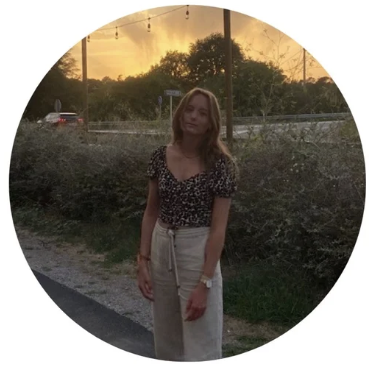 Emma (18 jr)