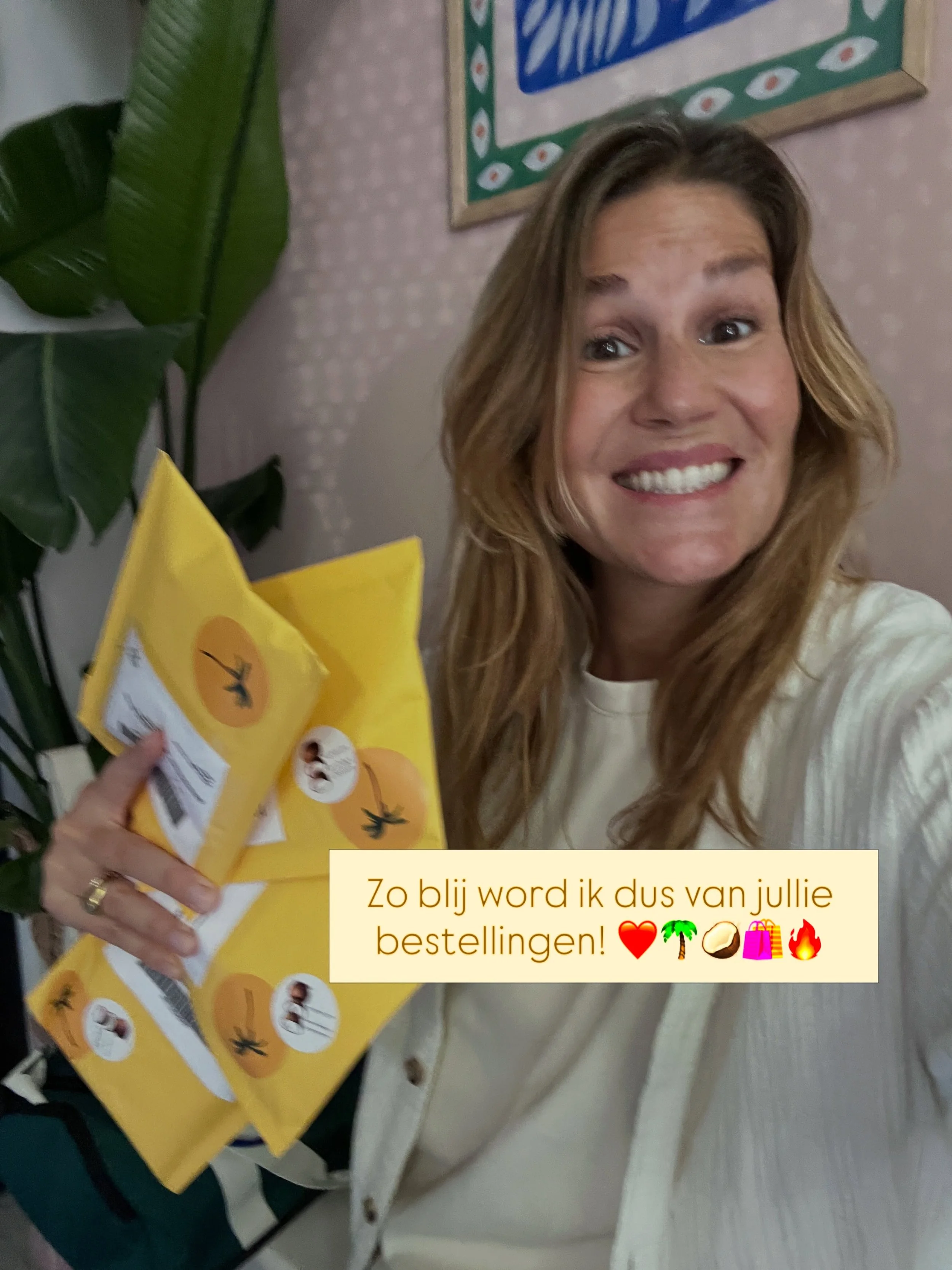 Meer verbinding overdag. Meer rust in de avond. 🌙 🤎⁠
⁠
De Coconut Praatkaarten + Slaapkaarten zijn d&eacute; combinatie voor gezinnen die het allebei willen. 🥥⁠
⁠
💛 Praatkaarten &rarr; gesprekken die ertoe doen, op een speelse manier⁠
🌙 Slaapkaa
