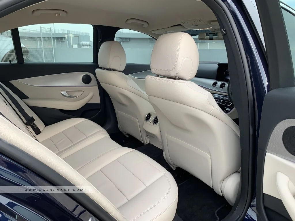 mercedes e class interior2.jpg