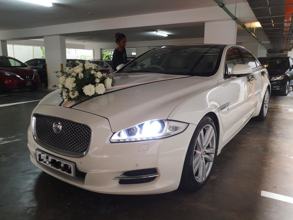 Jaguar XJL wedding car