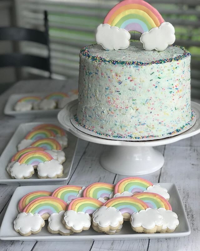 This birthday girl is all about the sprinkles!! Thank you so much Marisa Stone!! #rainbowcookies #rainbowcake #sprinkles  #cookies #royalicing #decoratedcookies #sugarcookies #sweetlyinspired #cupcakes #cakes #TampaSmallBusiness #supportsmallbusiness