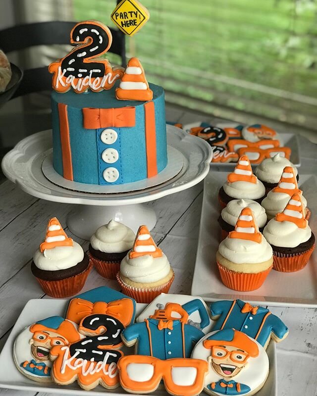 Happy Birthday Kaiden! Your Blippi party was soooo COOL!!! #blippicookies #blippicake  #cookies #royalicing #decoratedcookies #sugarcookies #sweetlyinspired #cupcakes #cakes #TampaSmallBusiness #supportsmallbusiness #RoyalIcingCookies www.sweetlyinsp