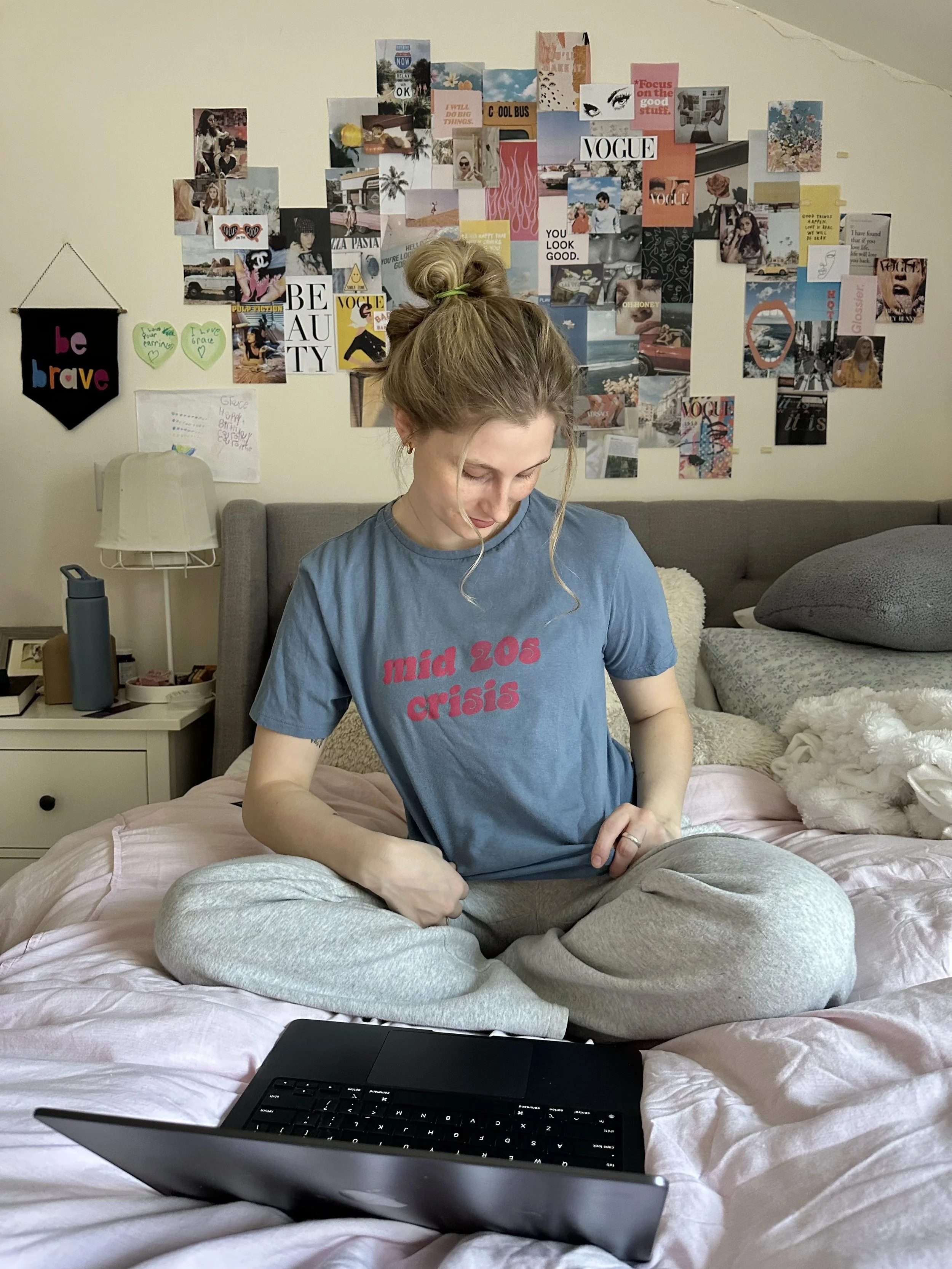 R Blue shirt model.jpg