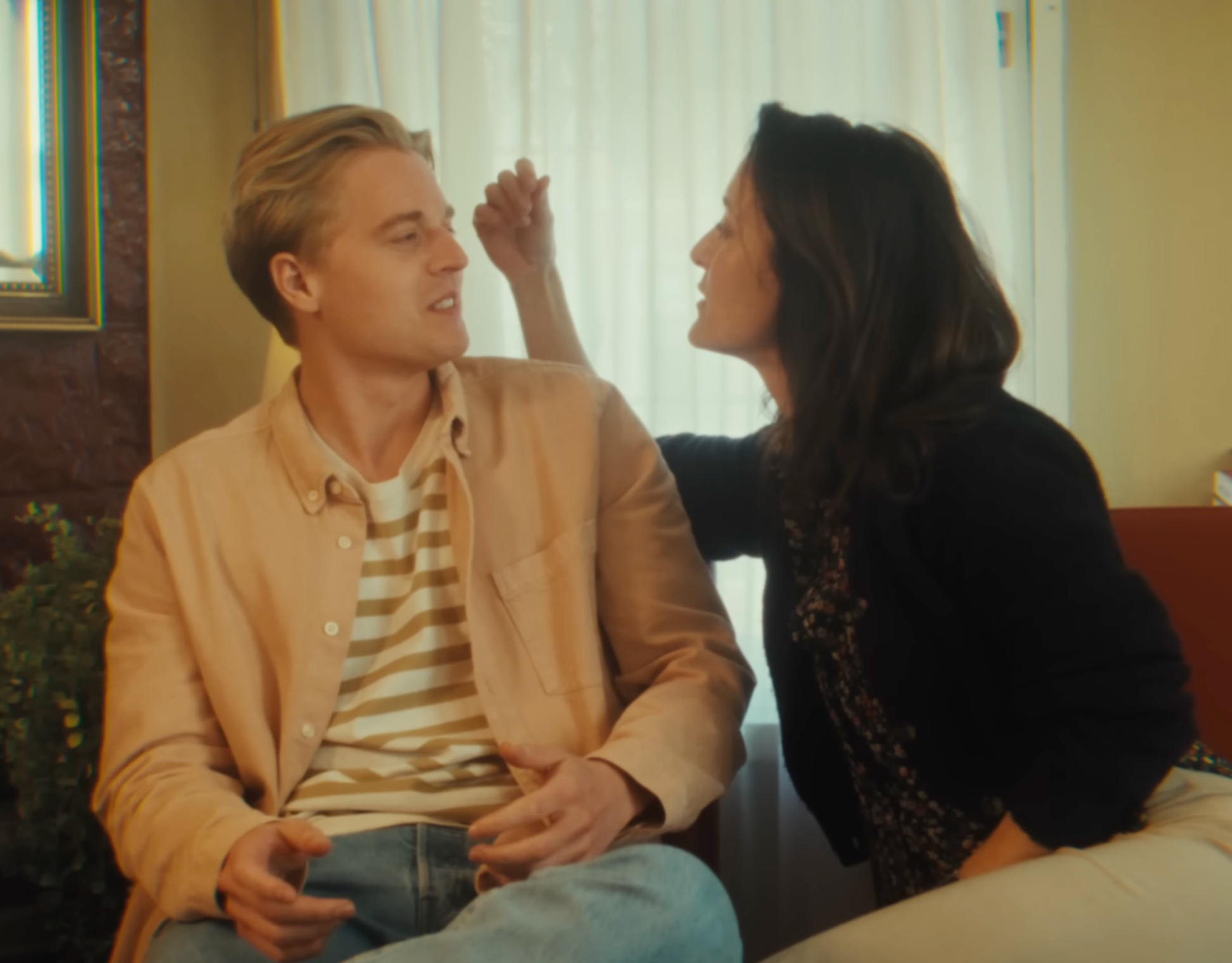  Videoclip Bankzitters Iconisch met Matthyas het Lam 