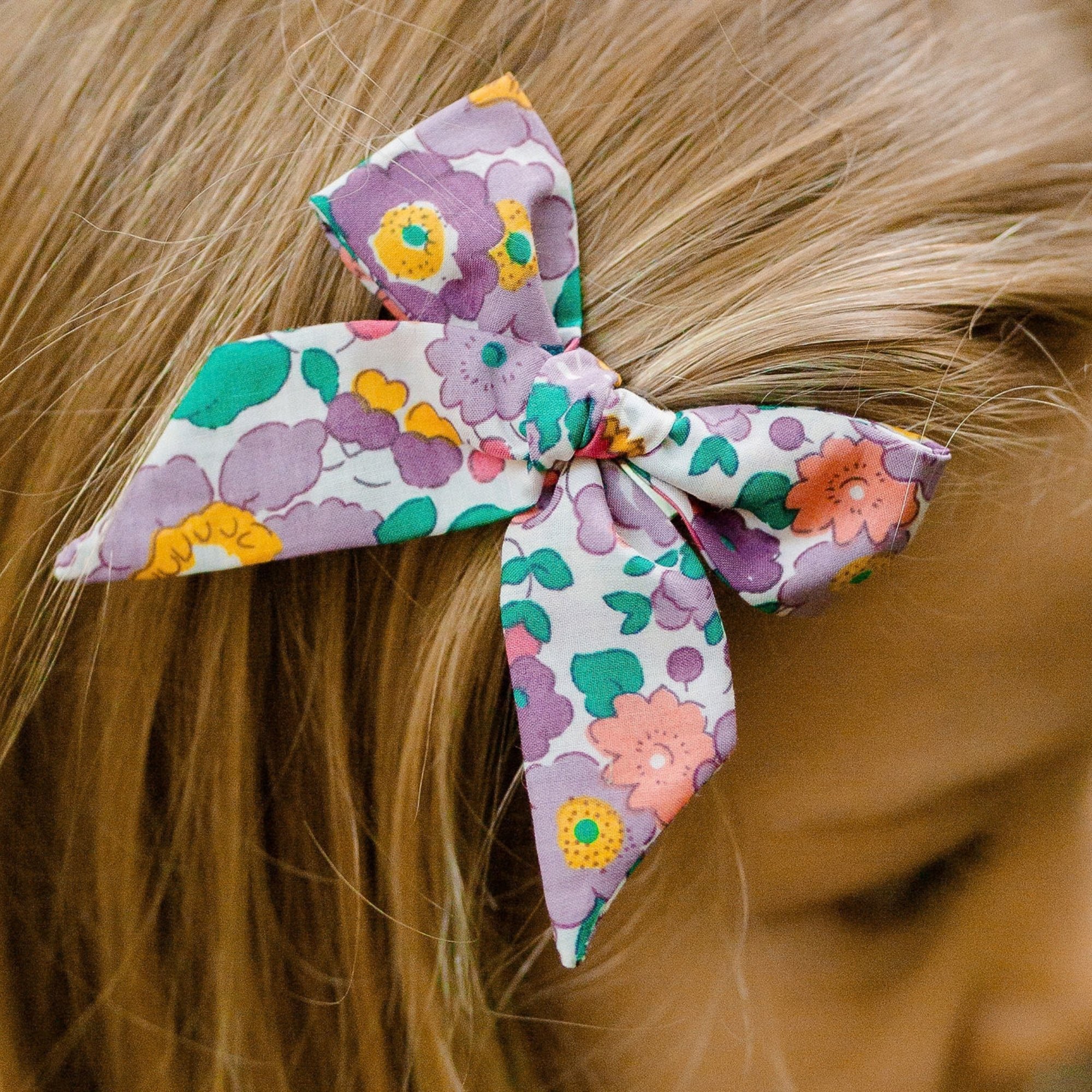 Girl's Handmade Hairbow