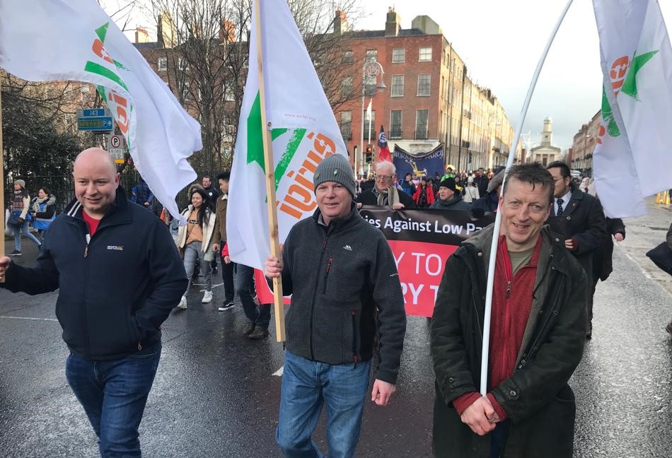 Éirígí activists on the streets of Dublin in support of our nurses