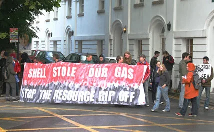 Shell HQ Blockaded And Work Suspended