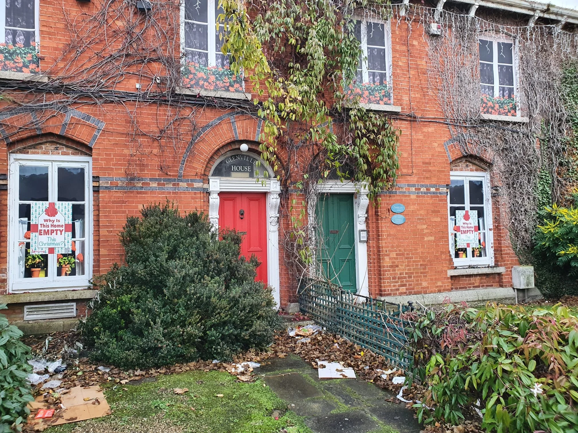 Photo Gallery - Éirígí Activists Highlight The Scandal Of Empty Homes At Christmas