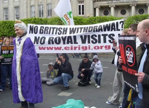‘British Queen’ Meets The Guillotine At The GPO