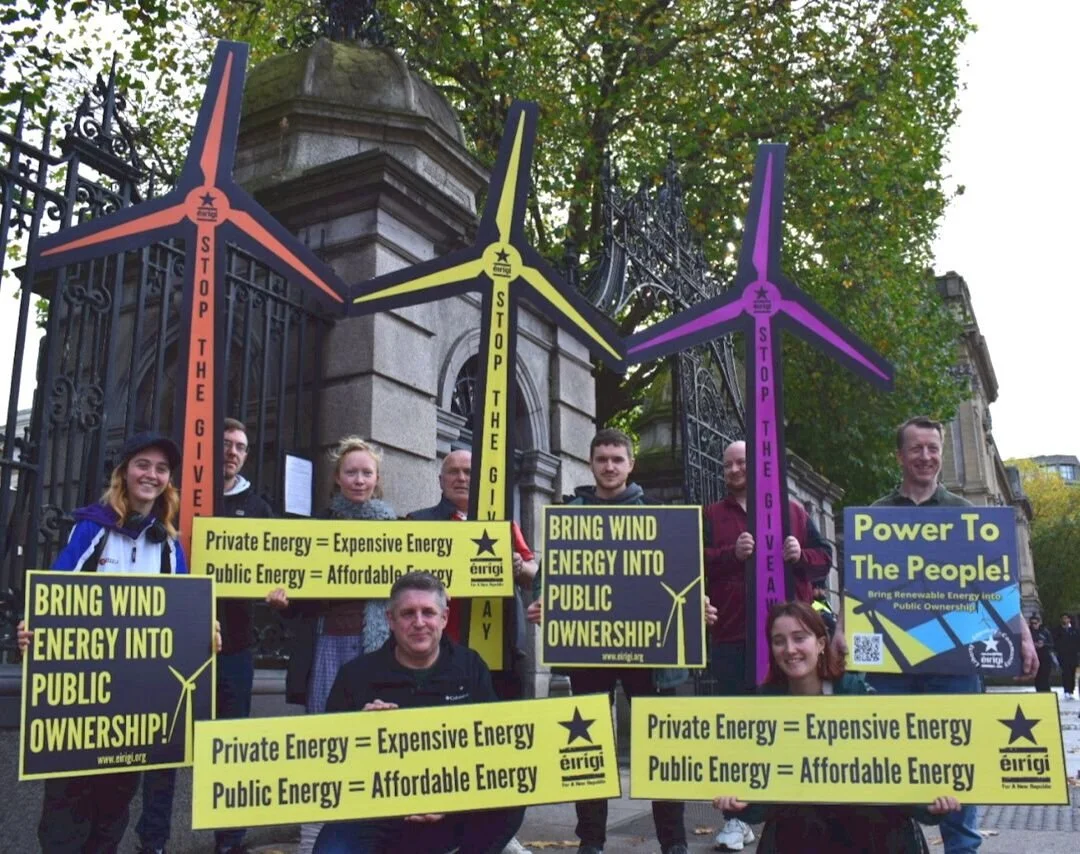 Éirígí Activists Bring 'Power To The People' Campaign To The Gates Of Leinster House