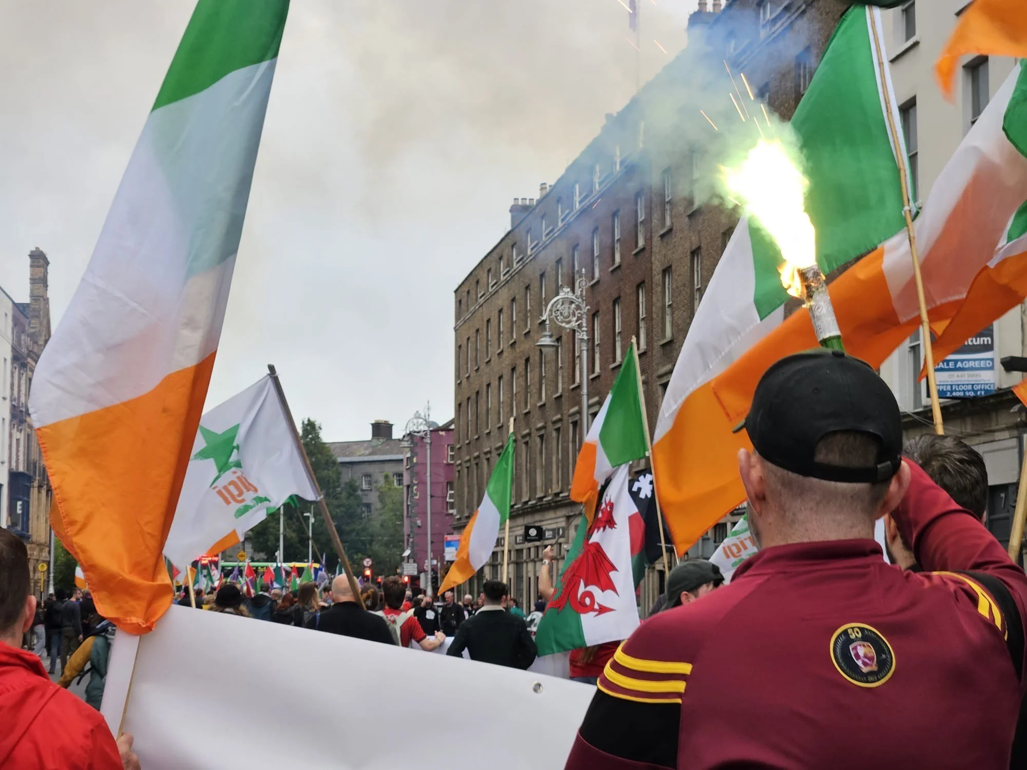 Sraith Phictiúir - An Bloc Poblachtach ag an mórshiúl an Satharn seo caite ar son na Gaeilge