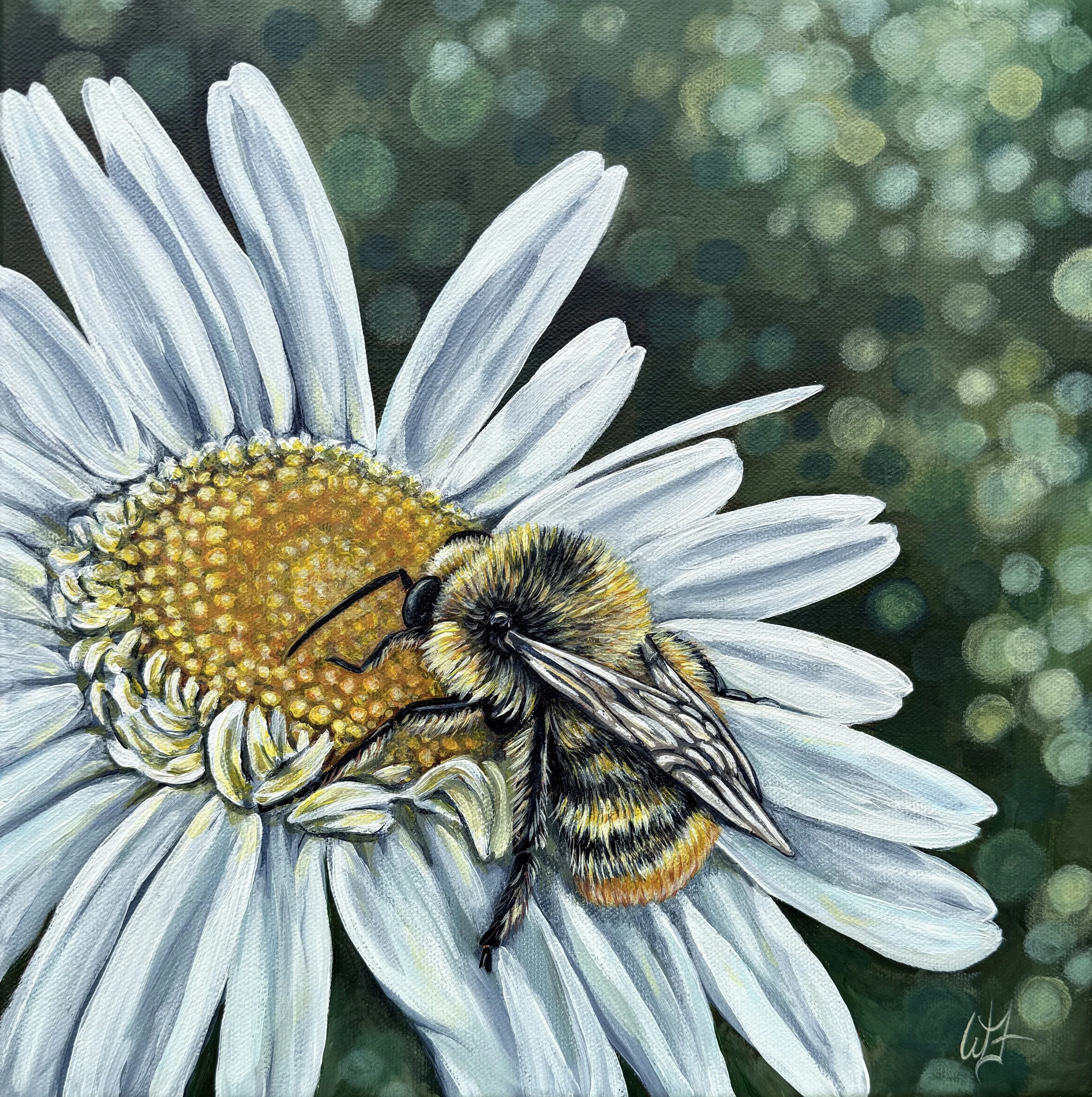 Bee copy.jpg