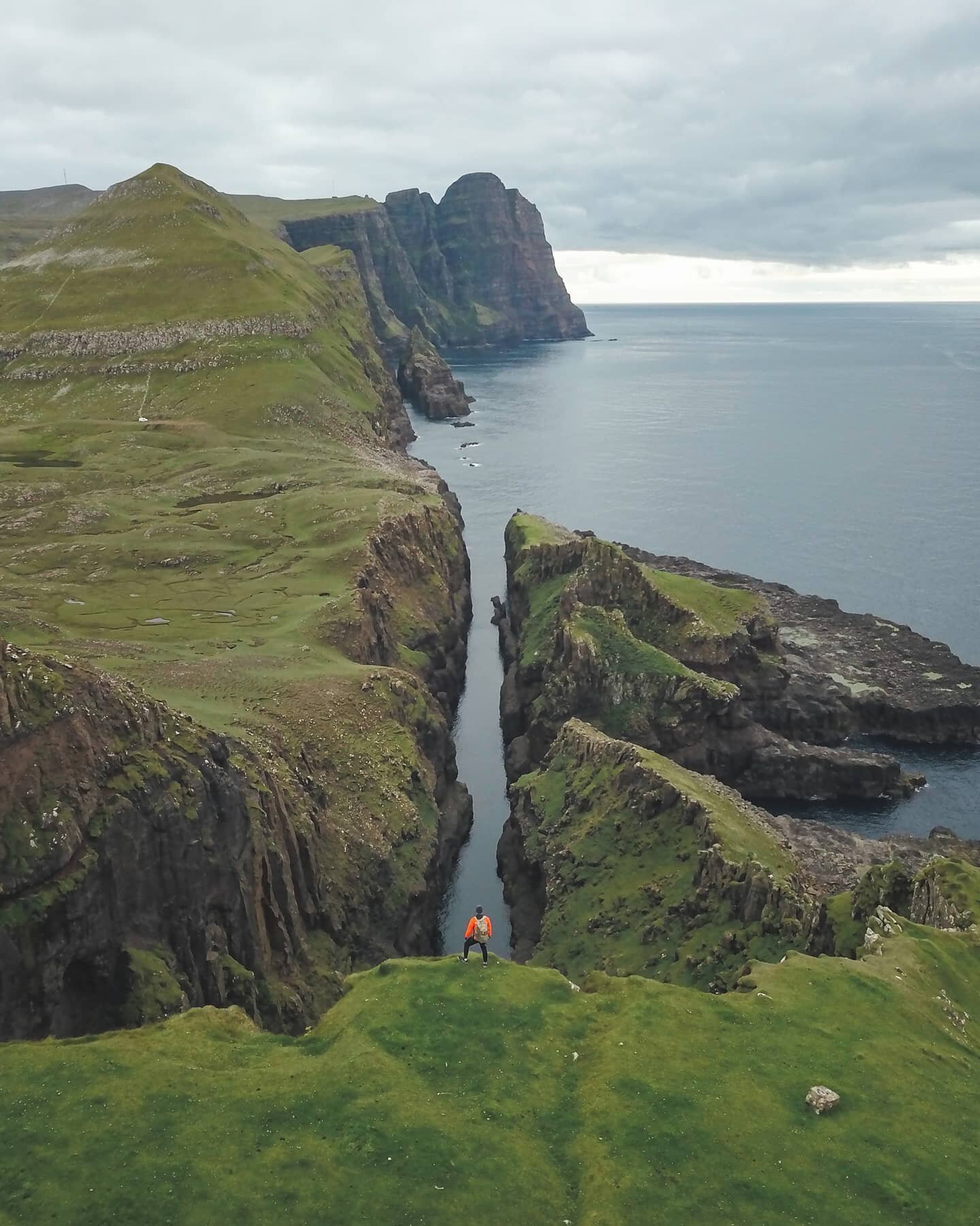 S&iacute;ging og cliff jumping &aacute; Lopransei&eth;i ❤️