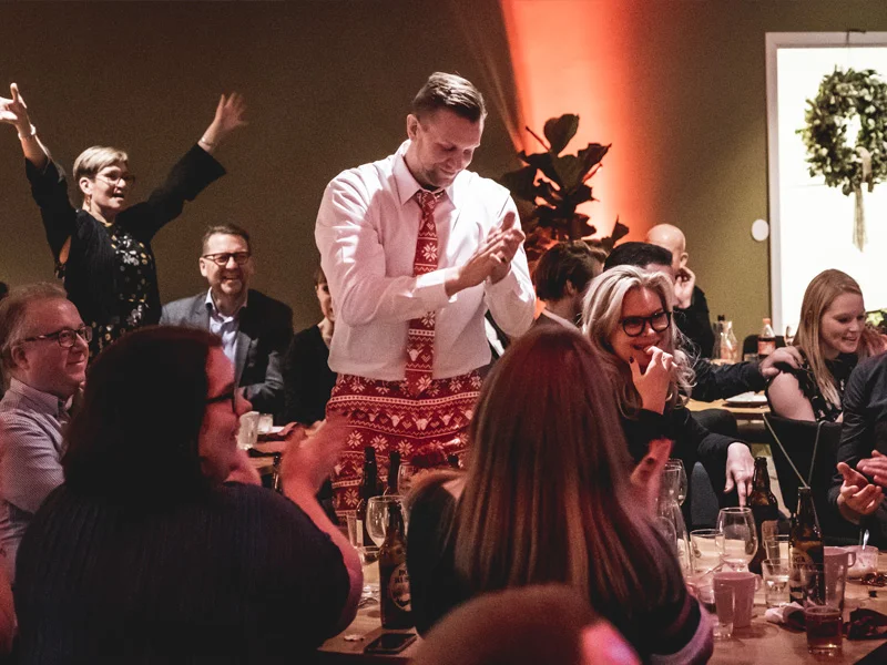 Julbord i Malmö med livemusik och aktivitet I Utmaningarnas Hus