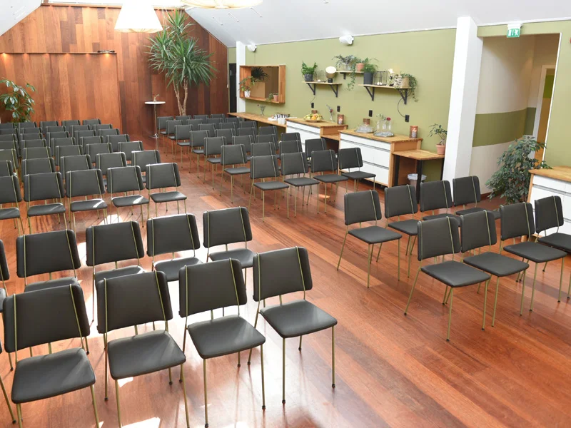 Samhörigheten, vår största konferenslokal som tjänar både som restaurang och föreläsningssal