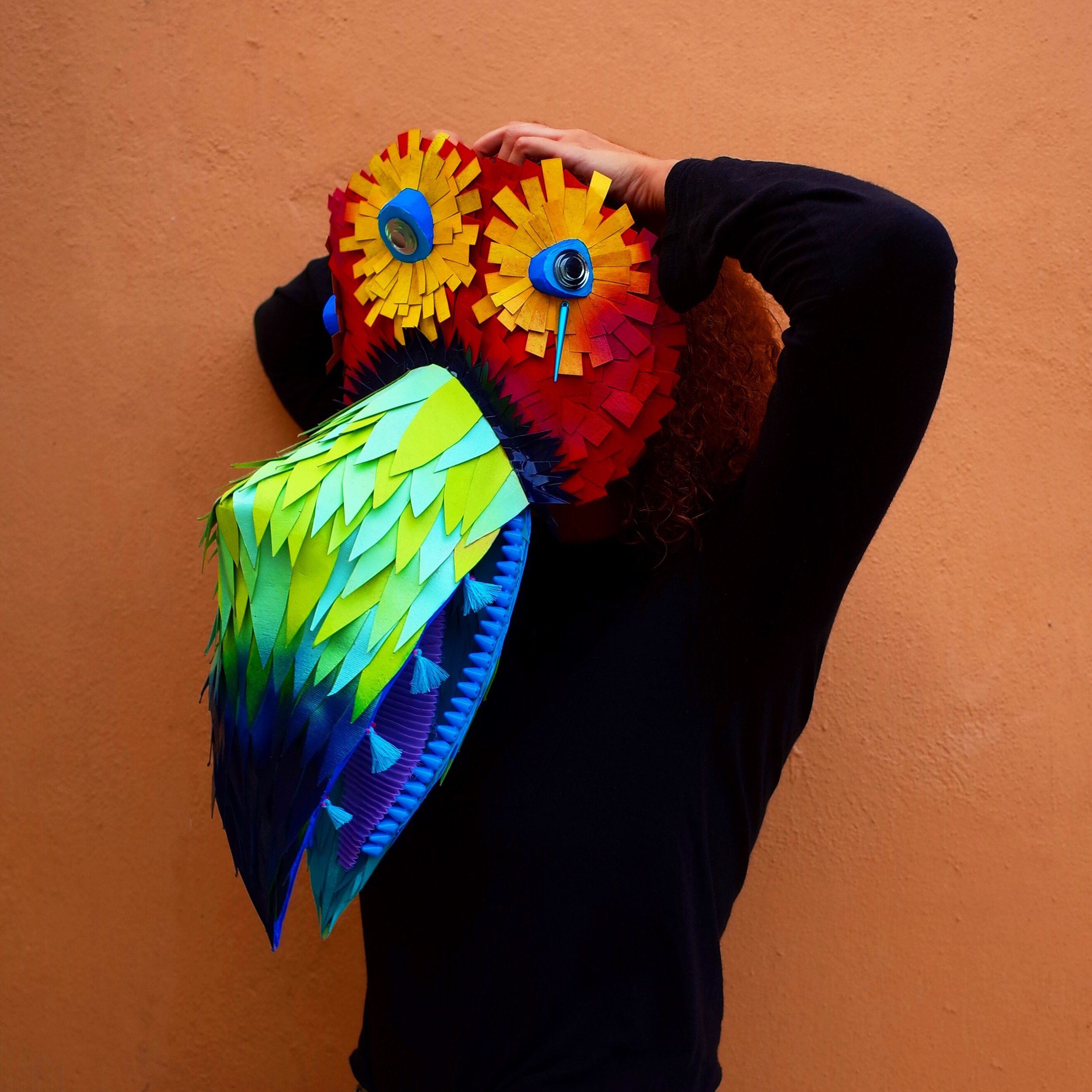    pitirre    2019  mixed media  33 cm x 22 cm x 52 cm 