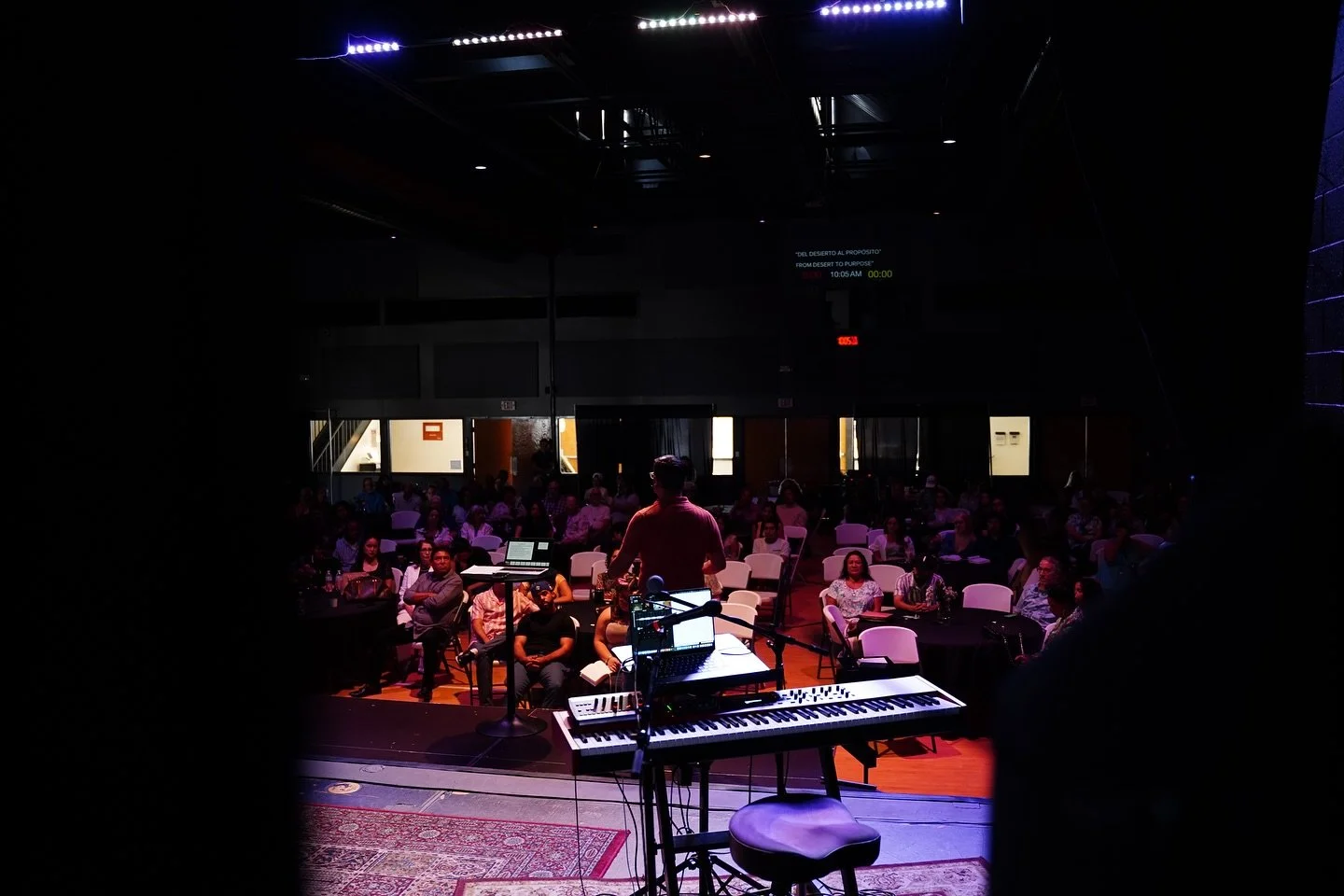 Como una congregaci&oacute;n nos unimos para hacer la gran comisi&oacute;n y dedicarnos a la evangelizaci&oacute;n 🌎

&iexcl;Comenta EVANGELISMO para recibir un mensaje con el enlace para registrase a nuestros FAM Nights de evangelizaci&oacute;n!
//