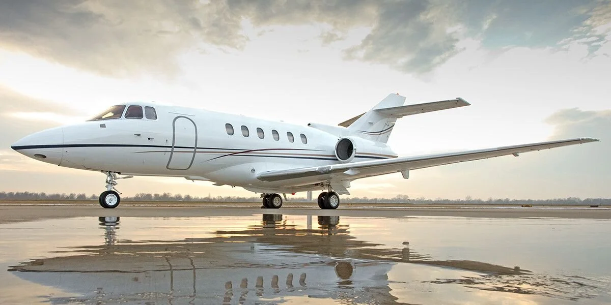 Hawker 800 / Mid Jet