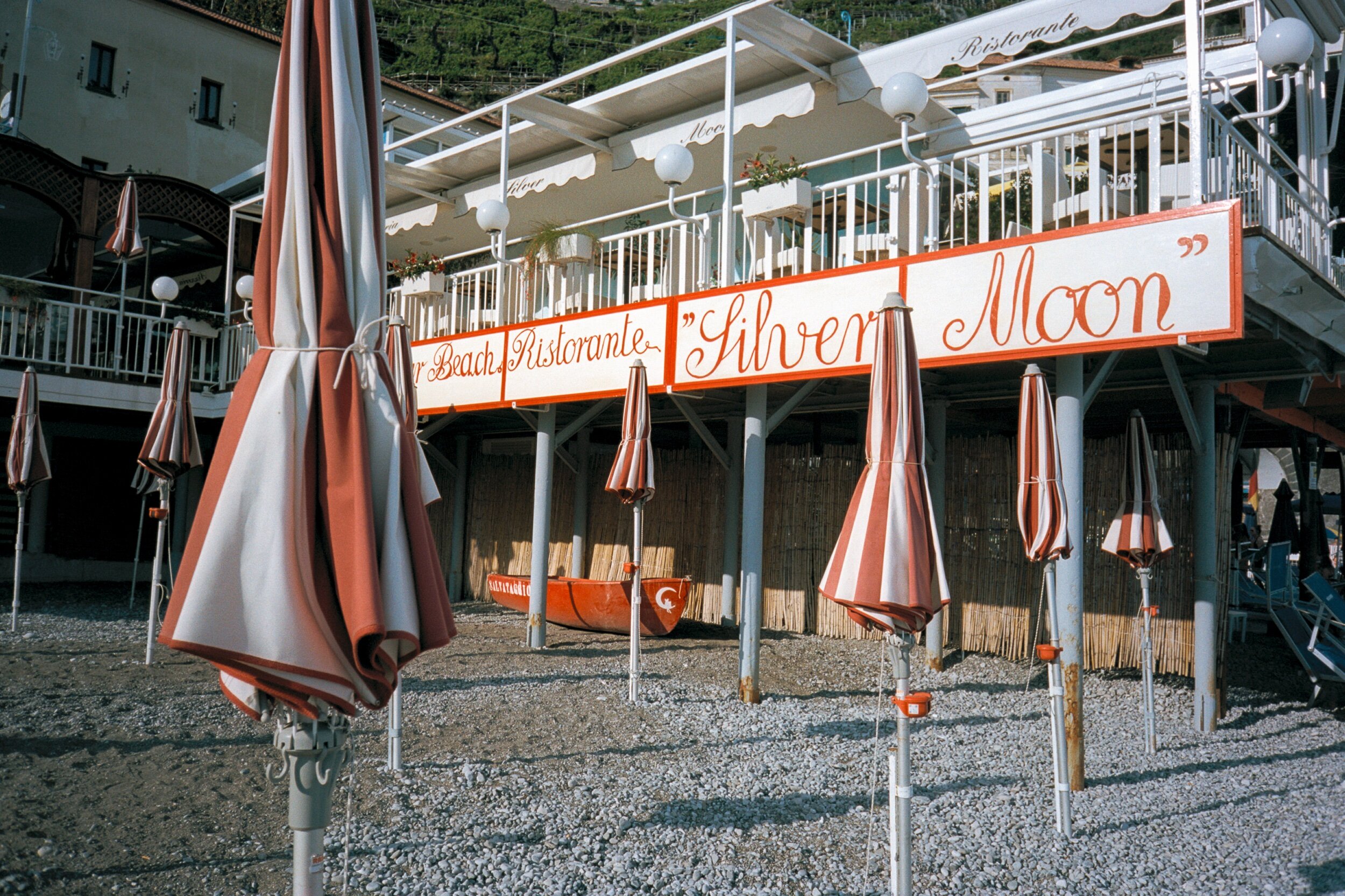 1A82B5D9-3FA6-48BF-883B-62E71D717479