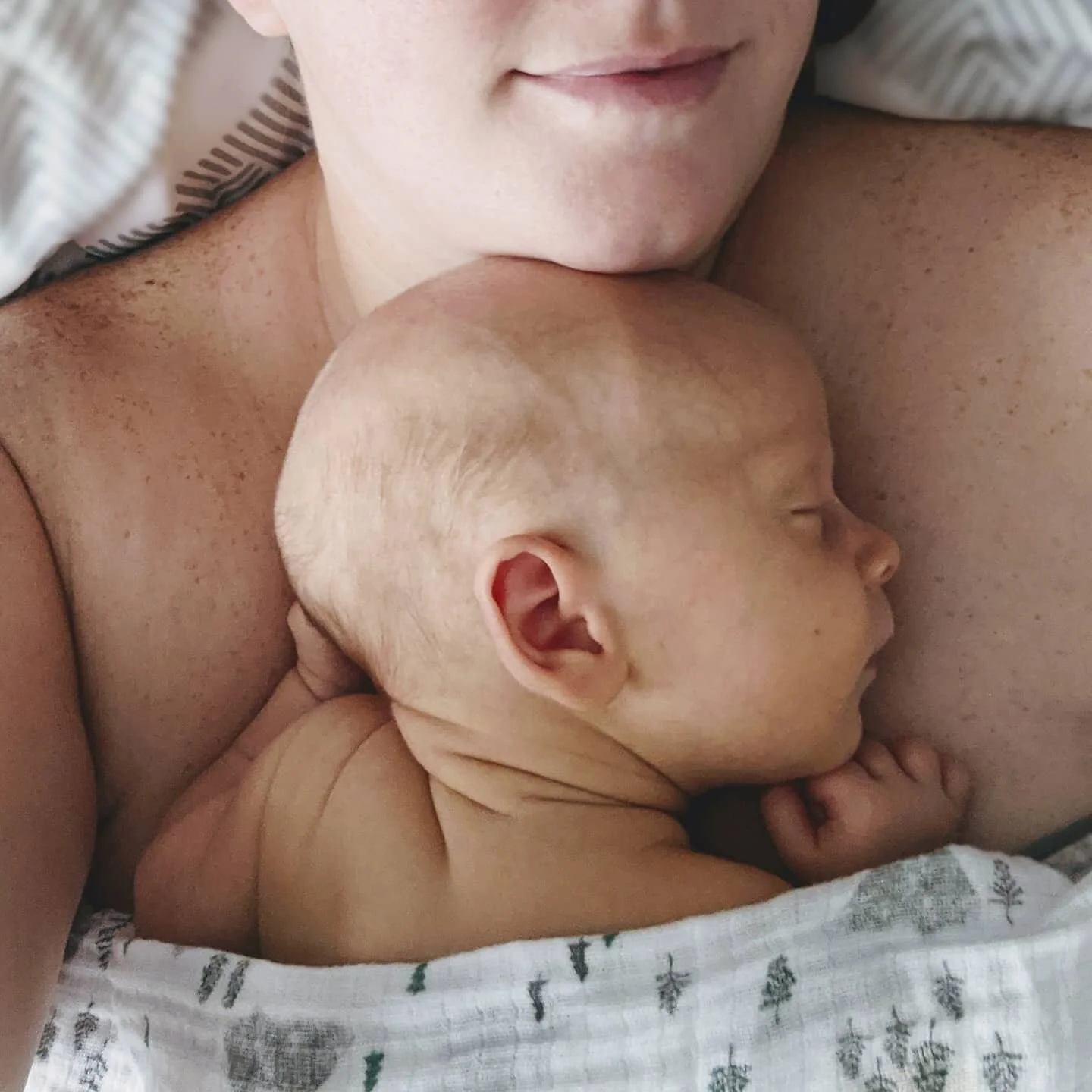 As a nearly preemie baby all I wanted was for him to grow, and now I need him to slow down! Everyday its like he changes so much 😭 I miss my sleep but I know I'll miss this more ❤️