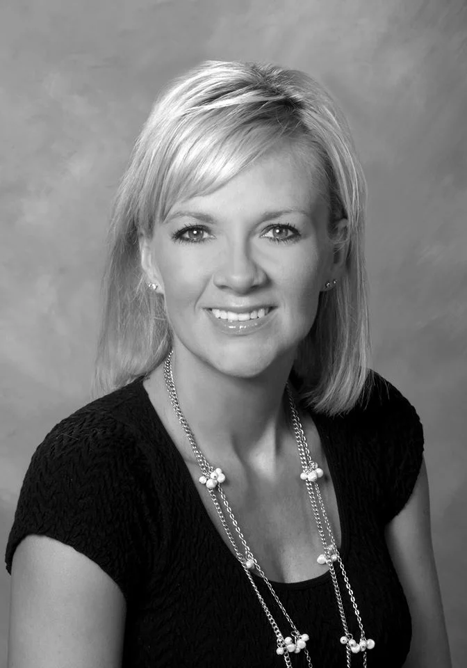 Amanda b&w.jpg