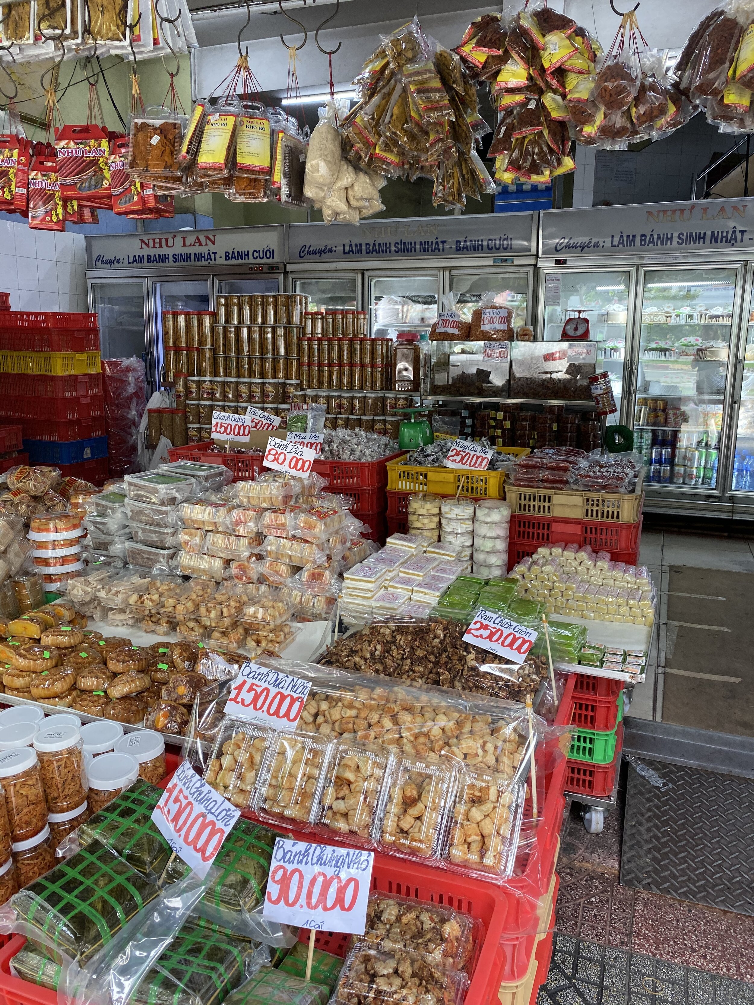 nhu lan bakery ho chi minh.JPG