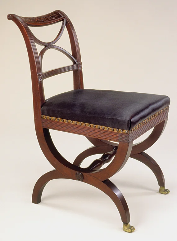 Side chair with ‘Curule’ (X-shaped) base, attributed to Duncan Phyfe (1768–1854), New York City, 1815–1830.