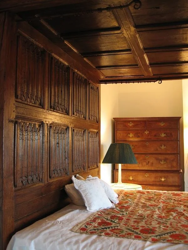 Reproduction headboard